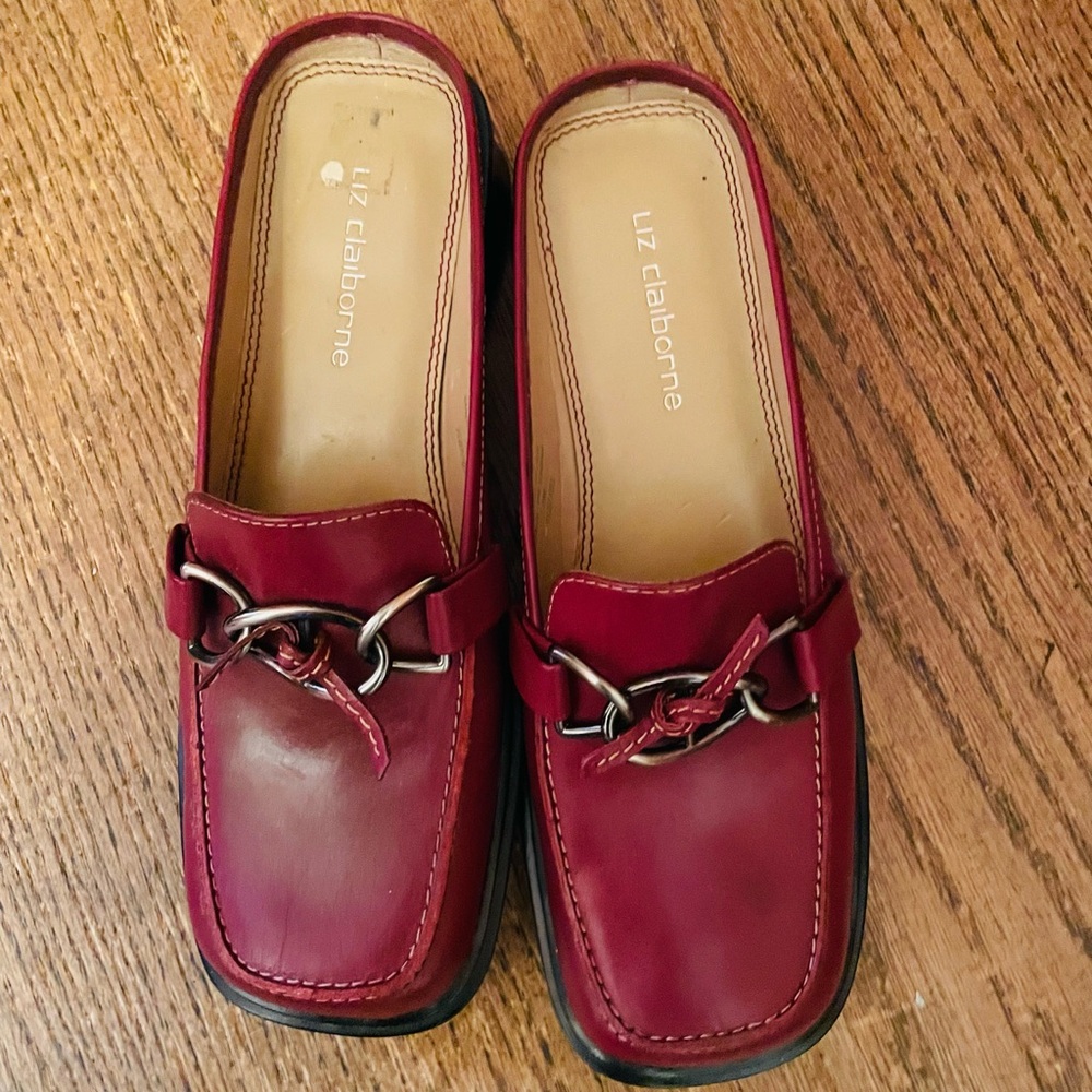 LIZ CLAIBORNE Red Slip-On Loafers - Picture 3 of 3